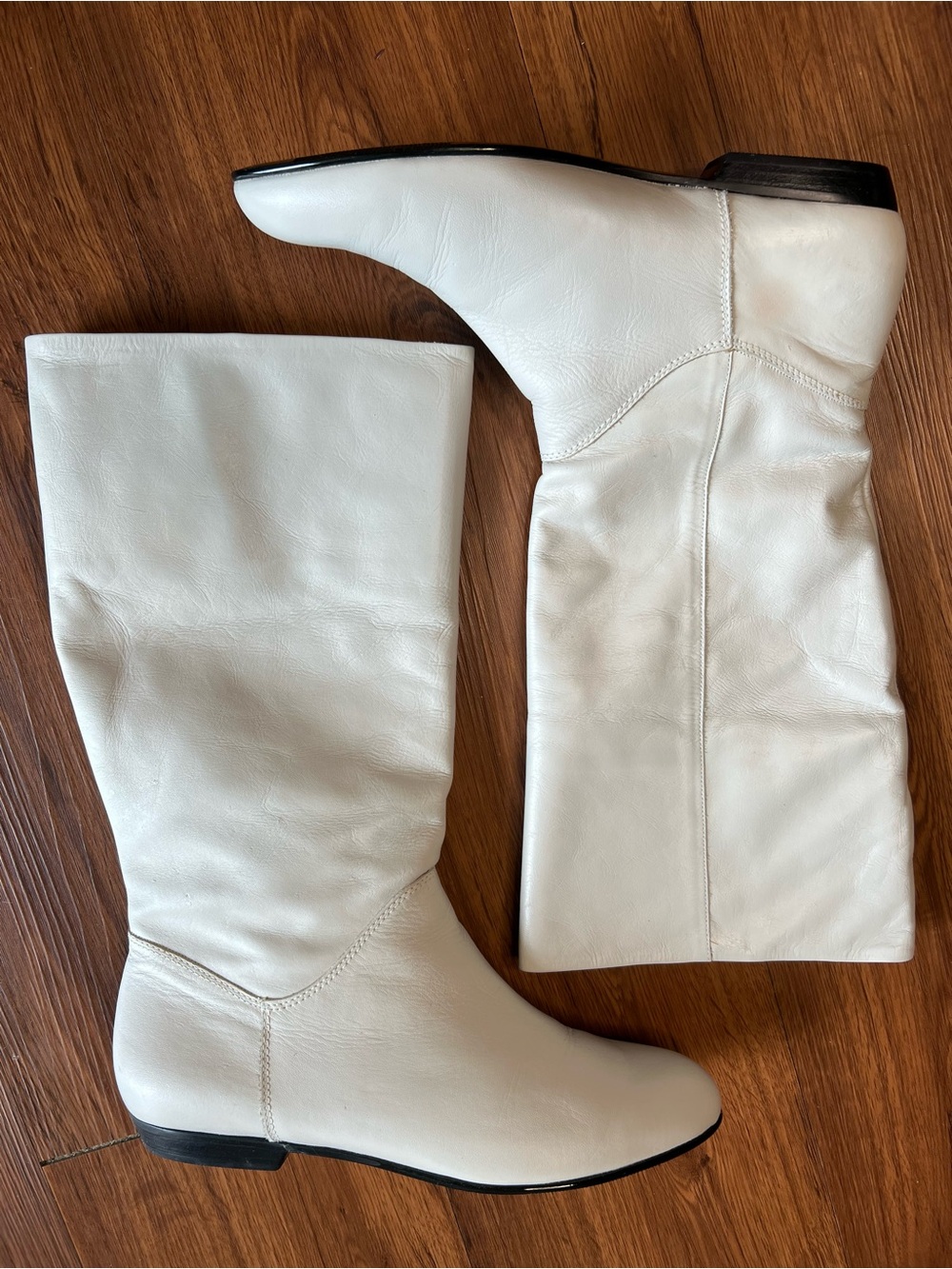 Cobbie Vintage White Leather Mid Calf Boots Fold Over Slouch Boots Size 7.5 - Picture 4 of 7